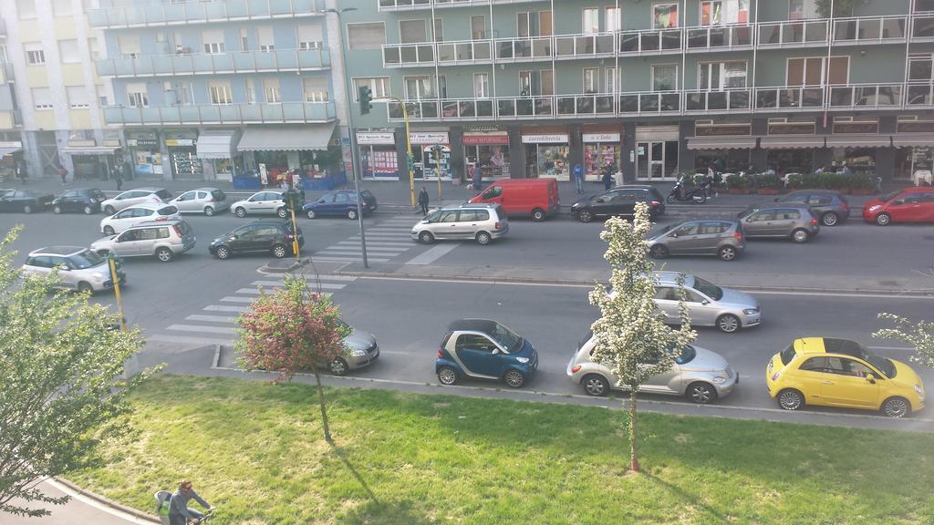 Edolo Apartment Milano Eksteriør billede